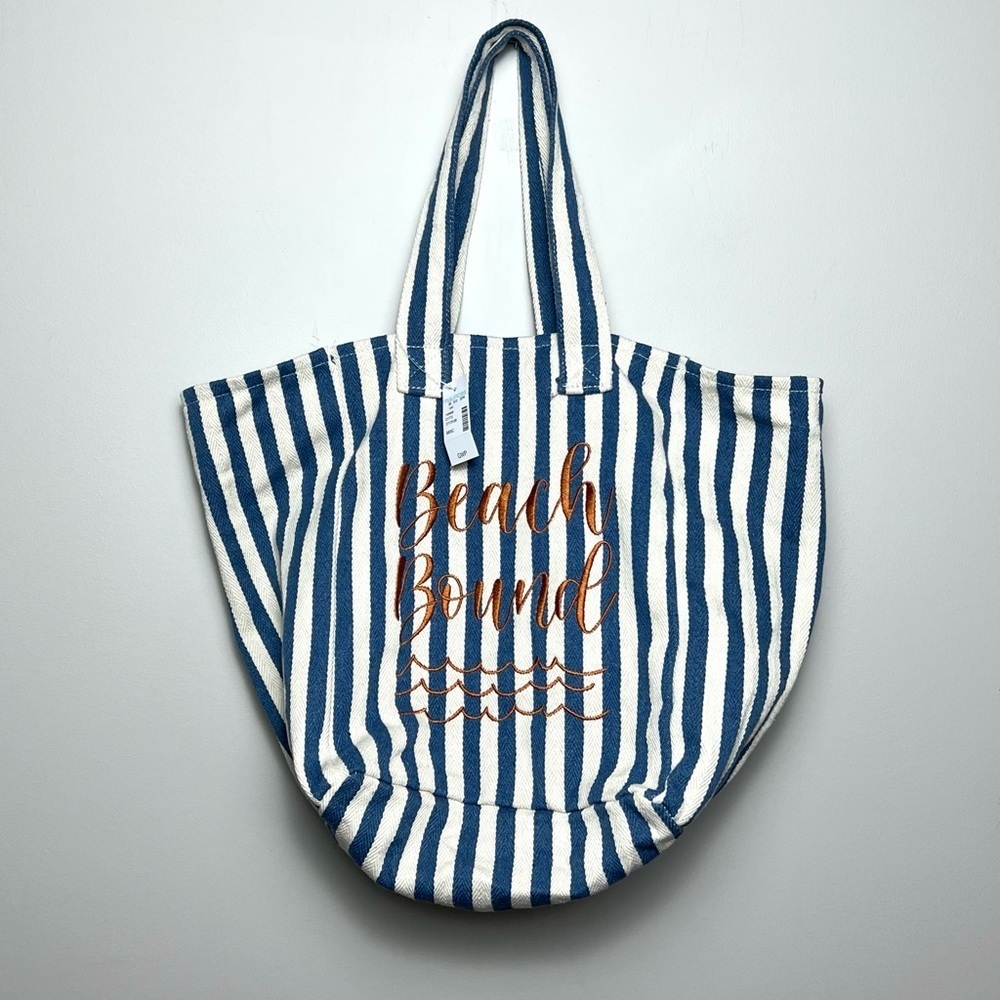 Maurices NEW ‘Beach Bound’ Beach Bag